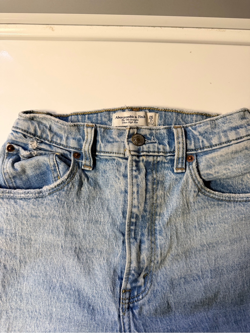 Abercrombie & Fitch Light Blue Relaxed Jeans
